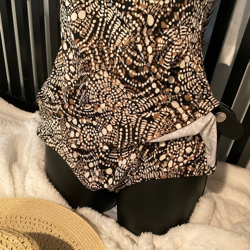 Newport News Vintage (1980s) 1 pc. Swimsuit - Picture 8 of 15